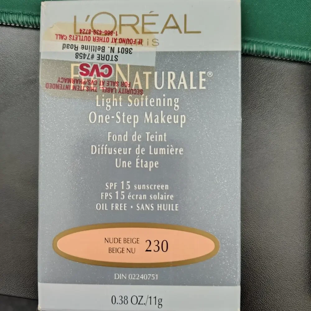 L'oreal Feel Naturale #230 Nude Beige Light Softening One Step Makeup SPF 15